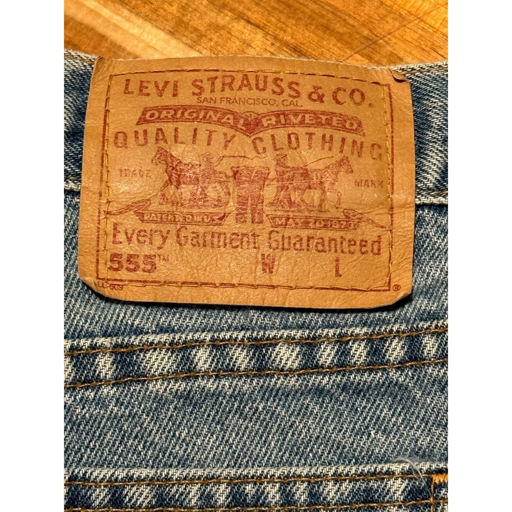 Vintage Y2K Levis 555 Womens 14 MIS Guys Fit Jean Shorts Red Tab Error USA 2001 - Picture 4 of 7